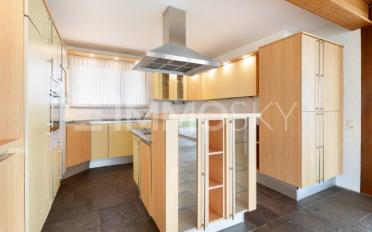 Single house 8.5 rooms - image - 4