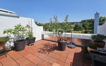 Dernier étage 4.5 pièces - image - 2