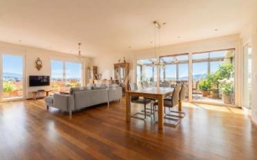 Dachwohnung 4.5 Zimmer - image - 2