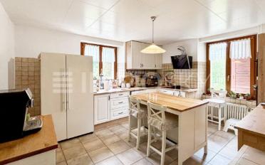 Wohngebäude 10 Zimmer - image - 4