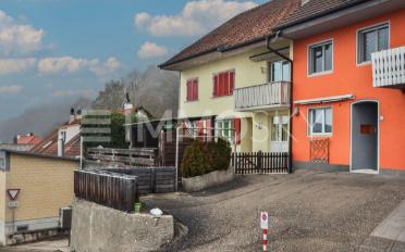 Wohngebäude 7 Zimmer - image - 1