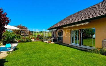 Villa 7.5 pièces - image - 1