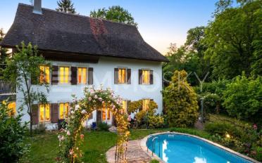 Maison 9 pièces - image - 2