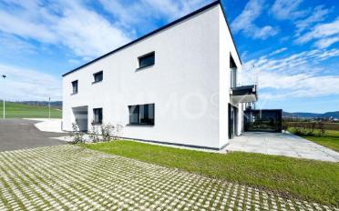 Maison 5.5 pièces - image - 1