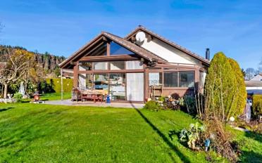 Einfamilienhaus 6.5 Zimmer - image - 2