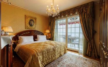 Single house 12 rooms - image - 10
