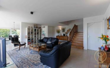 Maison 7.5 pièces - image - 3