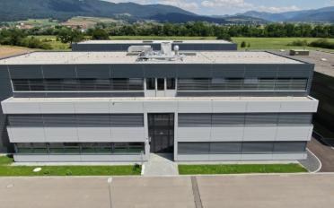 Commercial - image - 2