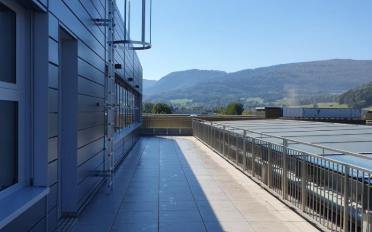 Commercial - image - 7