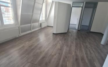 Office - image - 6