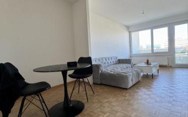 Furnished flat 35 rooms - image - 3