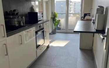 Apartment 4 rooms - image - 1