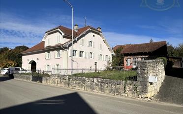 Residential building - image - 1