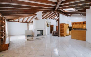 Einfamilienhaus 7.5 Zimmer - image - 4