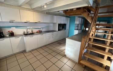 Einfamilienhaus 9.5 Zimmer - image - 4