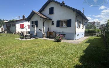 Einfamilienhaus 6.5 Zimmer - image - 1