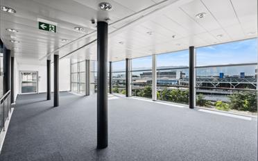 Office - image - 4