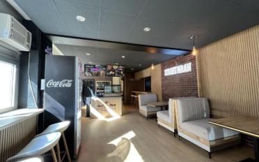 Restaurant 2.5 pièces - image - 1