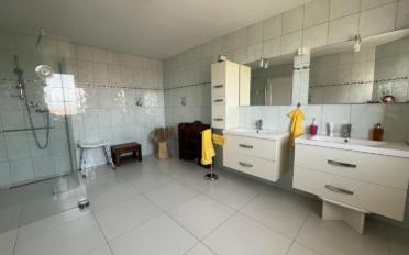 Villa 9.5 pièces - image - 6