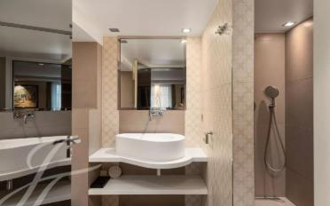 Single house 10 rooms - image - 10