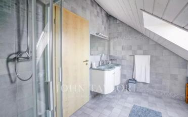 Villa 5.5 pièces - image - 13