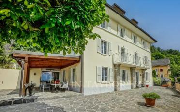 Einfamilienhaus 10 Zimmer - image - 2