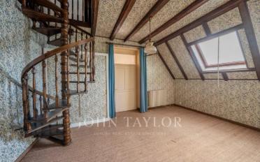 Villa - image - 9