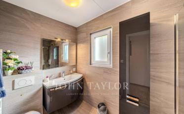 Single house 5.5 rooms - image - 12