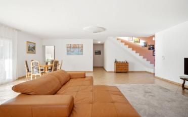 Single house 8 rooms - image - 1