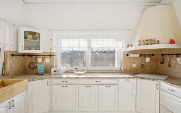 Single house 8 rooms - image - 7