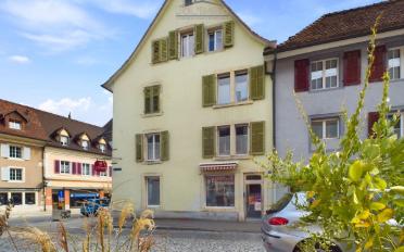Mixed use property - image - 2