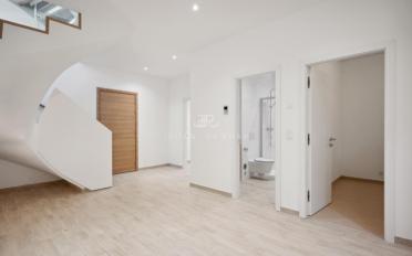 Row house - image - 4
