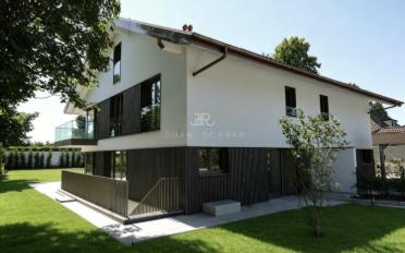 Row house - image - 7