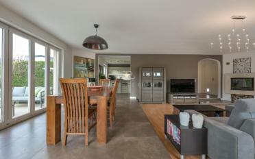 Villa - image - 5