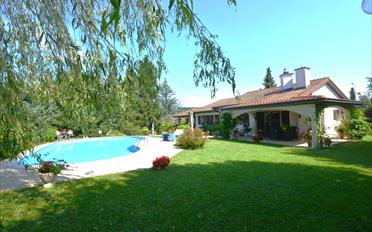 Villa 8 rooms - image - 28