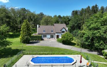 Villa 6.5 pièces - image - 1