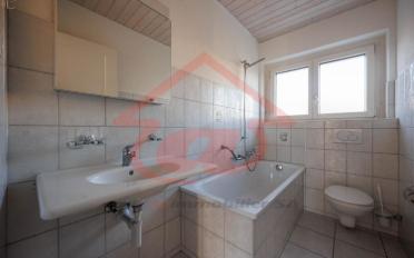 Apartment 4 rooms - image - 12