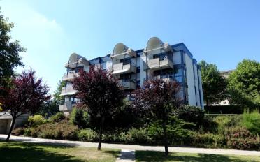Apartment 4 rooms - image - 9