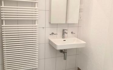 Apartment 2.5 rooms - image - 12