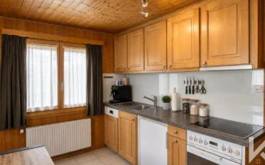 Chalet 11 Zimmer - image - 2