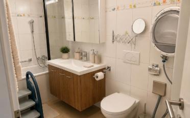 Apartment 4 rooms - image - 8