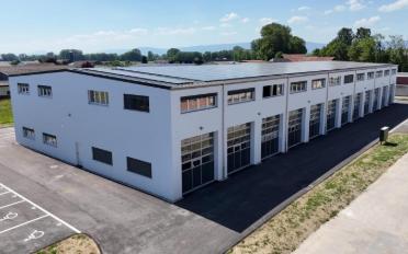 Office - image - 12