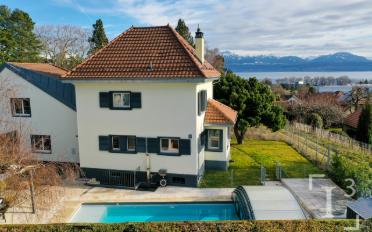 Einfamilienhaus 7.5 Zimmer - image - 1