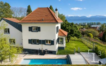 Einfamilienhaus 7.5 Zimmer - image - 1