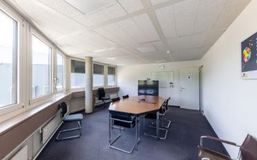 Bureau - image - 9