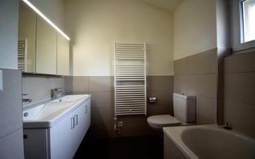 Reihenfamilienhaus 4.5 Zimmer - image - 5