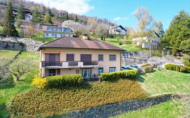 Villa 8 pièces - image - 1