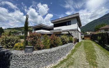 Villa 5.5 Zimmer - image - 1