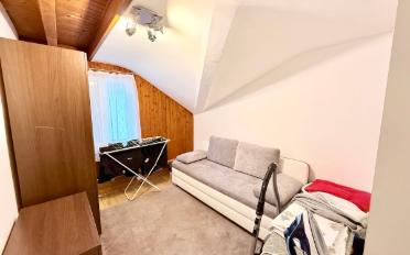 Single house 8 rooms - image - 13