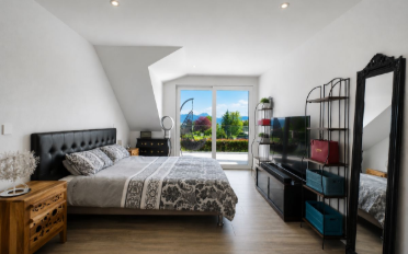 Bifamiliar house - image - 7